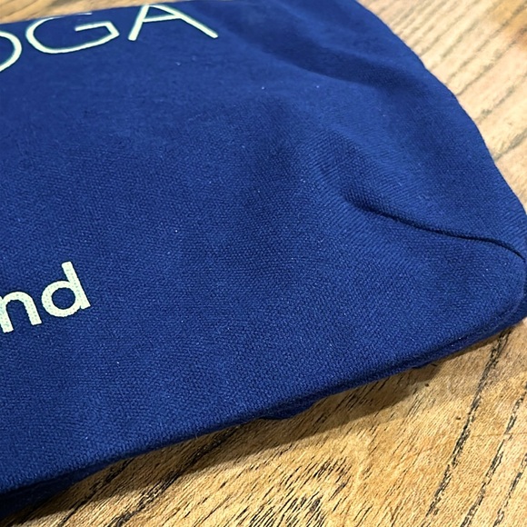 BEYOND YOGA TOTE BAG 18 X 15 in Blue canvas - Picture 5 of 5